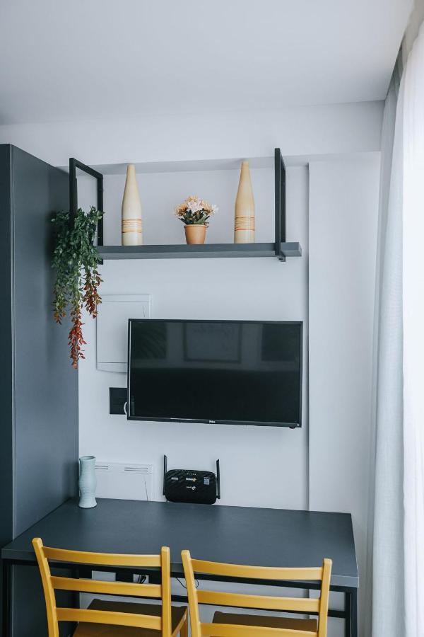 Flat A 50m Da Do Bessa Apartment *